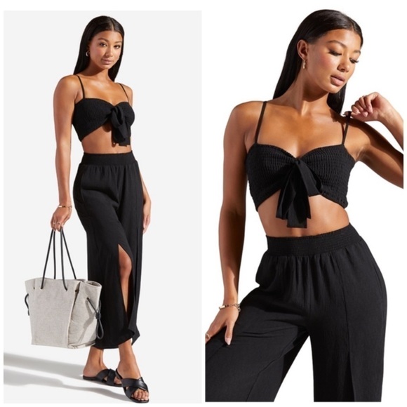 Express X Rocky Barnes Black Smocked Bow Tie Front Stretchy Crop Top Size Large - Picture 2 of 11